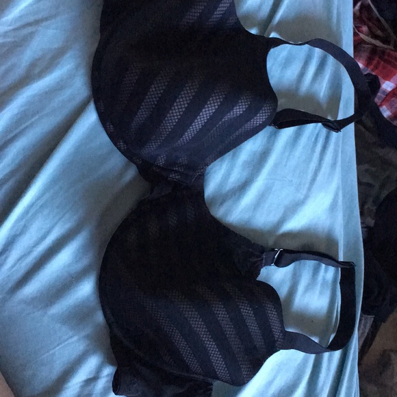 bra - Picture 1 of 2